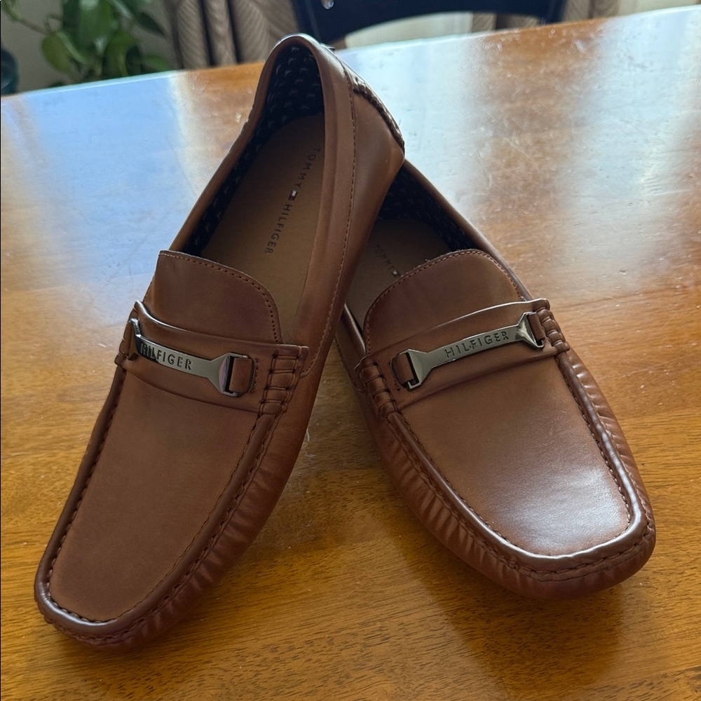 Men’s Tommy Hilfiger Axin Driving Loafer
